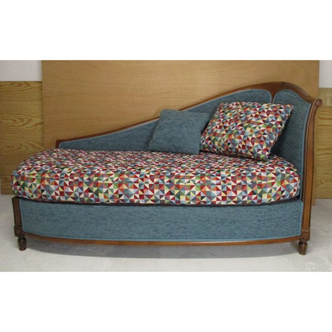 Pose du tissu et confection de coussins  Metz